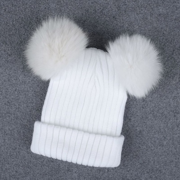 π₯ Beanies Cap Winter With 2 Fur Ball - Picture 4 of 5